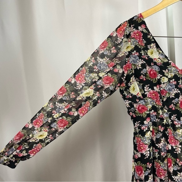 B_envied Large Rose Floral V Neck Sheer Sleeve Mini Skirt Formal Pleat Flowy - Picture 3 of 9